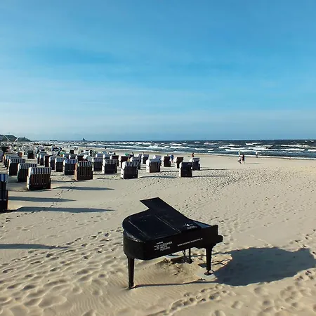 Dom wakacyjny Doppelhaushaelfte Strandhaus I In Trassenheide